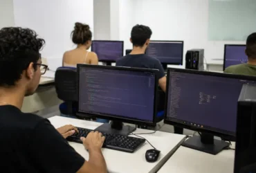 1.311 vagas grátis FAETEC SENAI cursos de TI