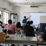 172 vagas especializações gratuitas IFRJ Docência Ciências Tecnologias Educacionais