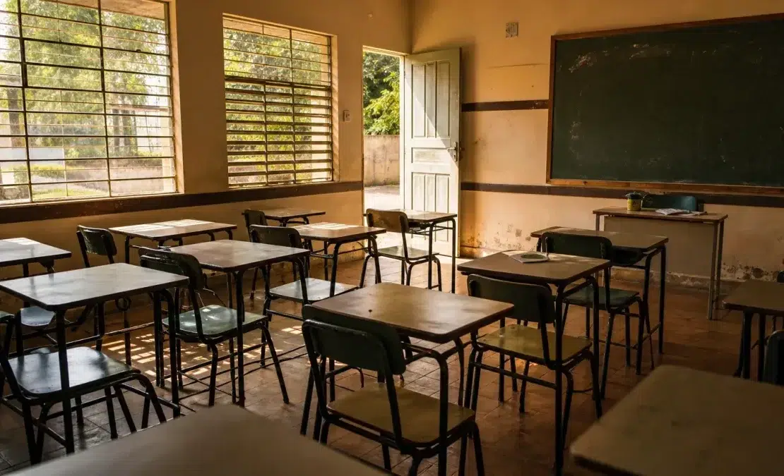 745 mil estudantes aulas interrompidas por eventos climáticos 2025