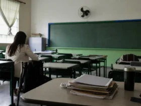 afastamentos por transtornos mentais professores rede estadual SP 2025
