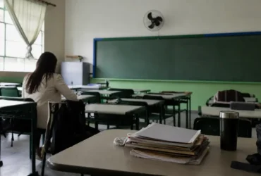 afastamentos por transtornos mentais professores rede estadual SP 2025