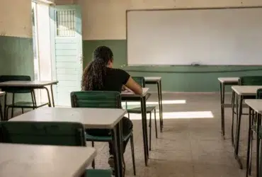 apagão docente vagas licenciaturas concluintes