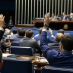 aumento de penas para crimes contra professores