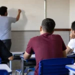 CCJ aprova hora-aula padrão para jornada docente