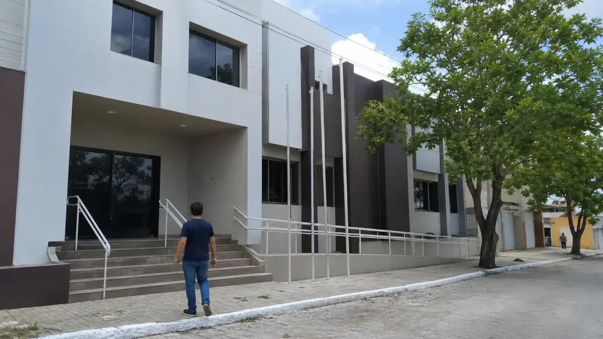 concurso Câmara de Acari RN remunera até R$ 2,7 mil
