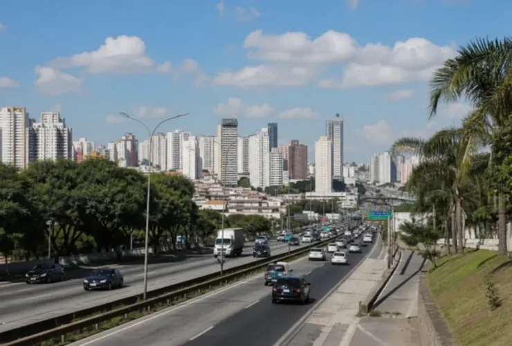 concurso Prefeitura de Guarulhos Auditor Fiscal R$ 7,2 mil
