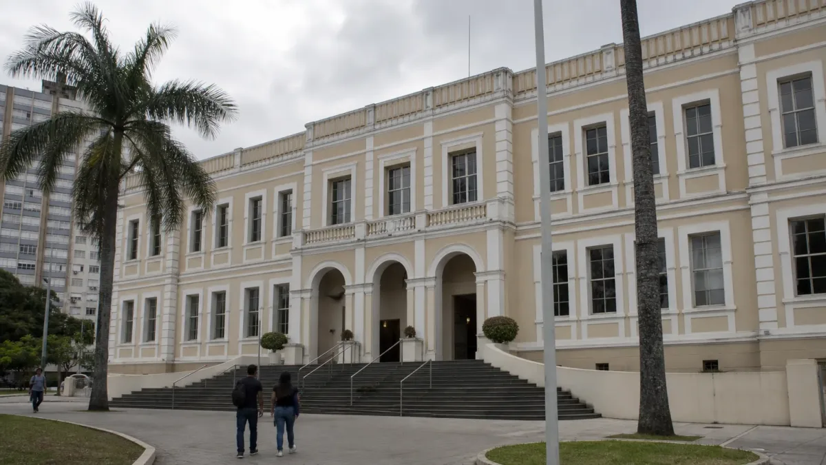 concurso prefeitura de Lorena SP vagas médio superior