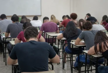 concurso Prefeitura de Mineiros 74 vagas alfabetizado médio