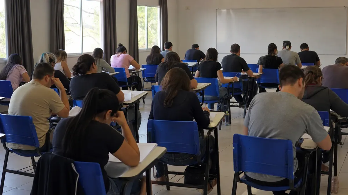 concurso São Pedro de Alcântara (SC) salário até R$ 6,4 mil