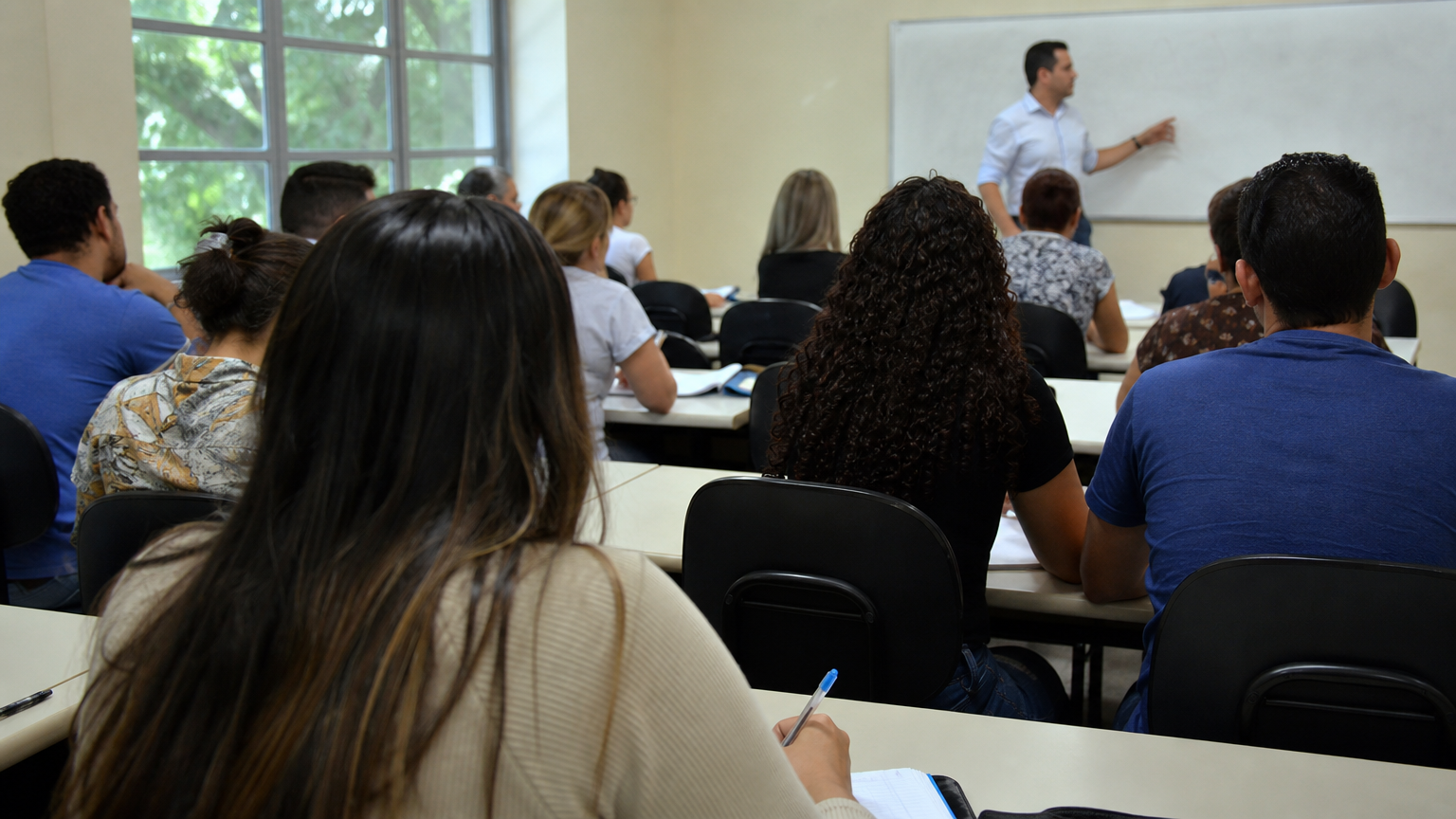 curso de especialização gratuito UFF 2026