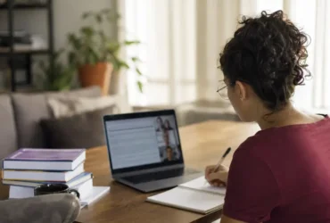 curso gratuito Administração Pública EaD UFU 2026