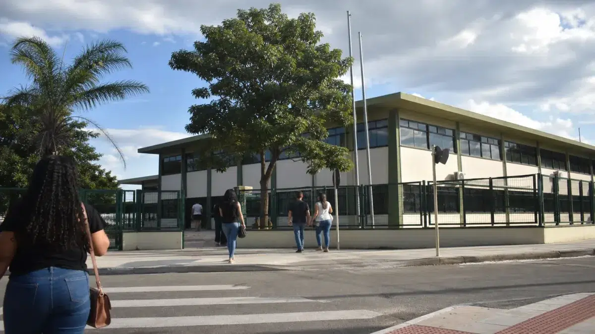 edital Prefeitura de Fundão ES fundamental e médio