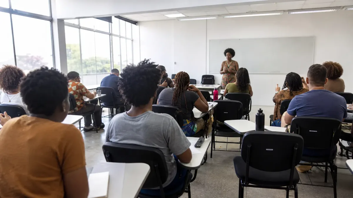 especialização gratuita ensino de histórias e culturas africanas 2027