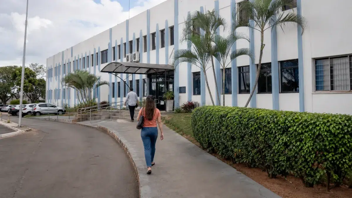 estágio Prefeitura de Planura MG bolsa R$ 1,5 mil
