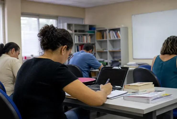mestrado e doutorado gratuitos MEC vagas professores