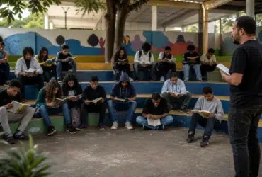 praças de leitura em área de tráfico