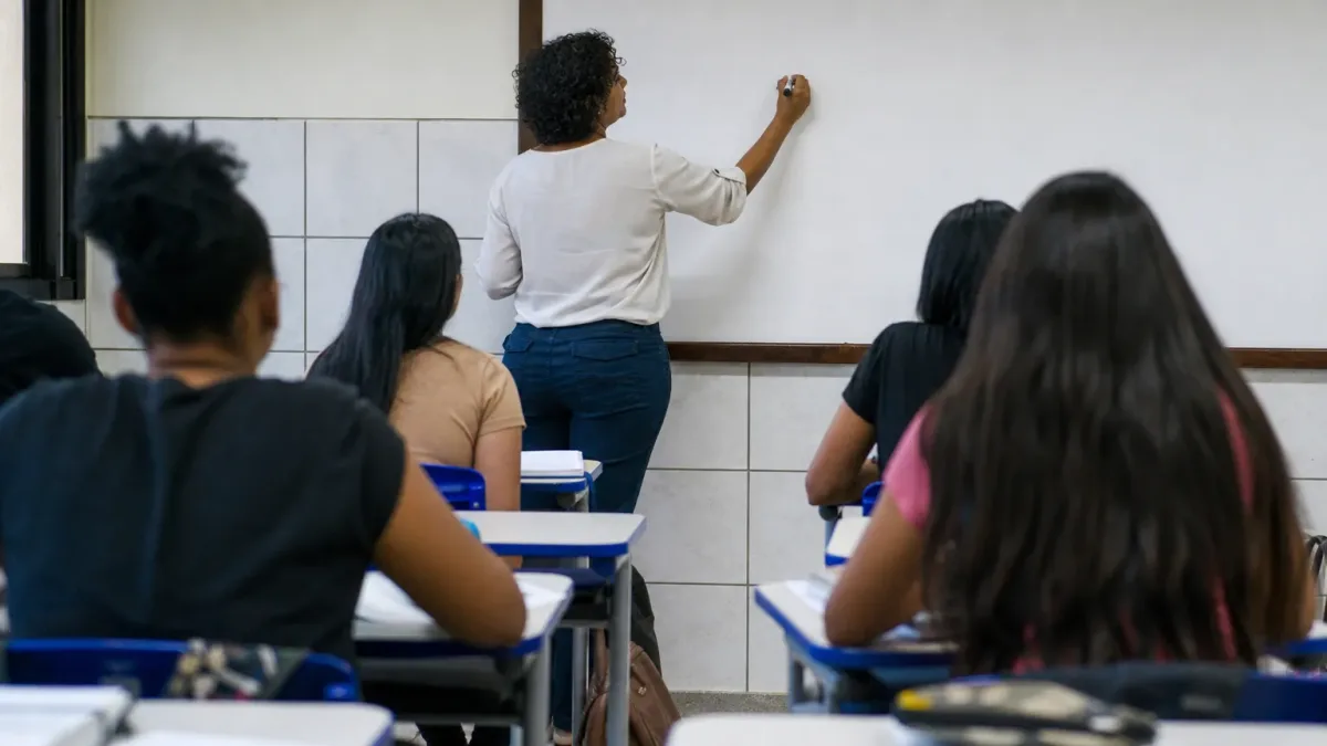 processo seletivo Prefeitura de Adelândia GO 12 vagas Professores