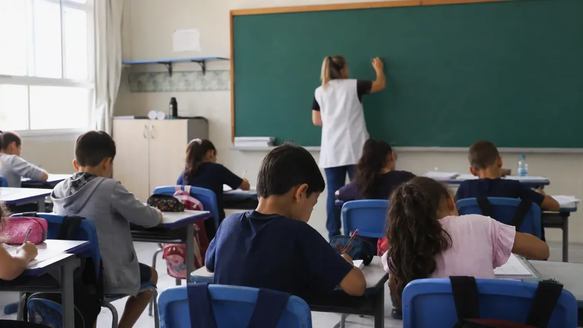 processo seletivo Prefeitura de Diamante D’Oeste Educação