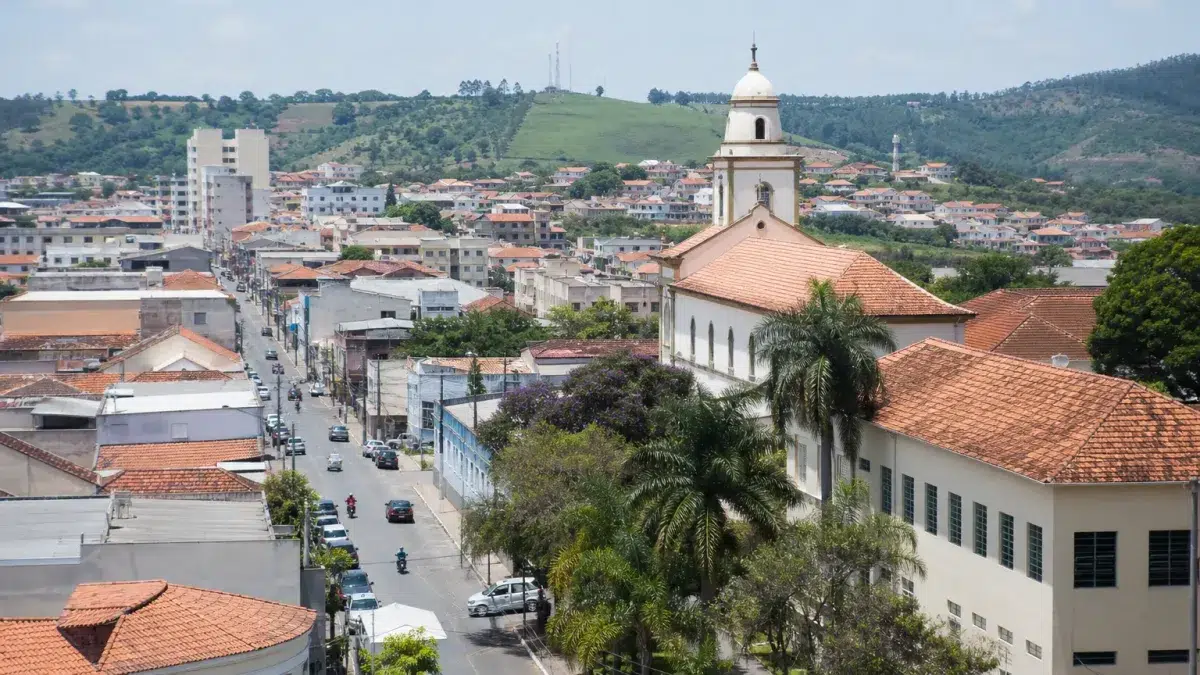processo seletivo Prefeitura de Elói Mendes MG