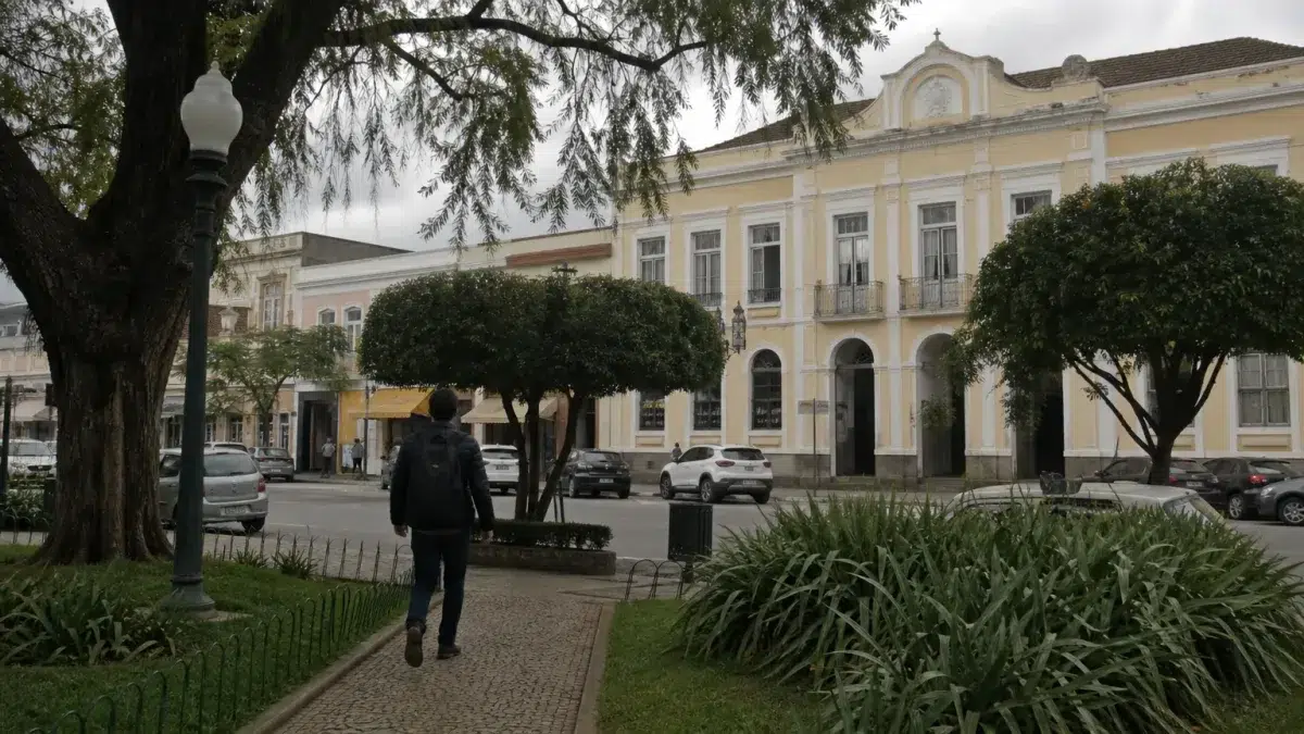 processo seletivo Prefeitura de Leopoldina MG edital novas vagas