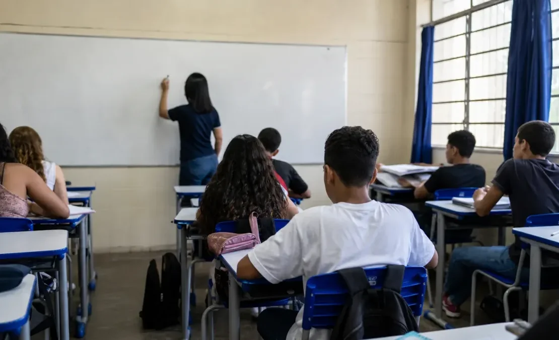 processo seletivo Professor Barra do Garças MT salário 5,7 mil