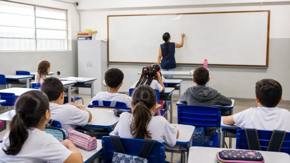 processo seletivo professores auxiliar Cotia SP