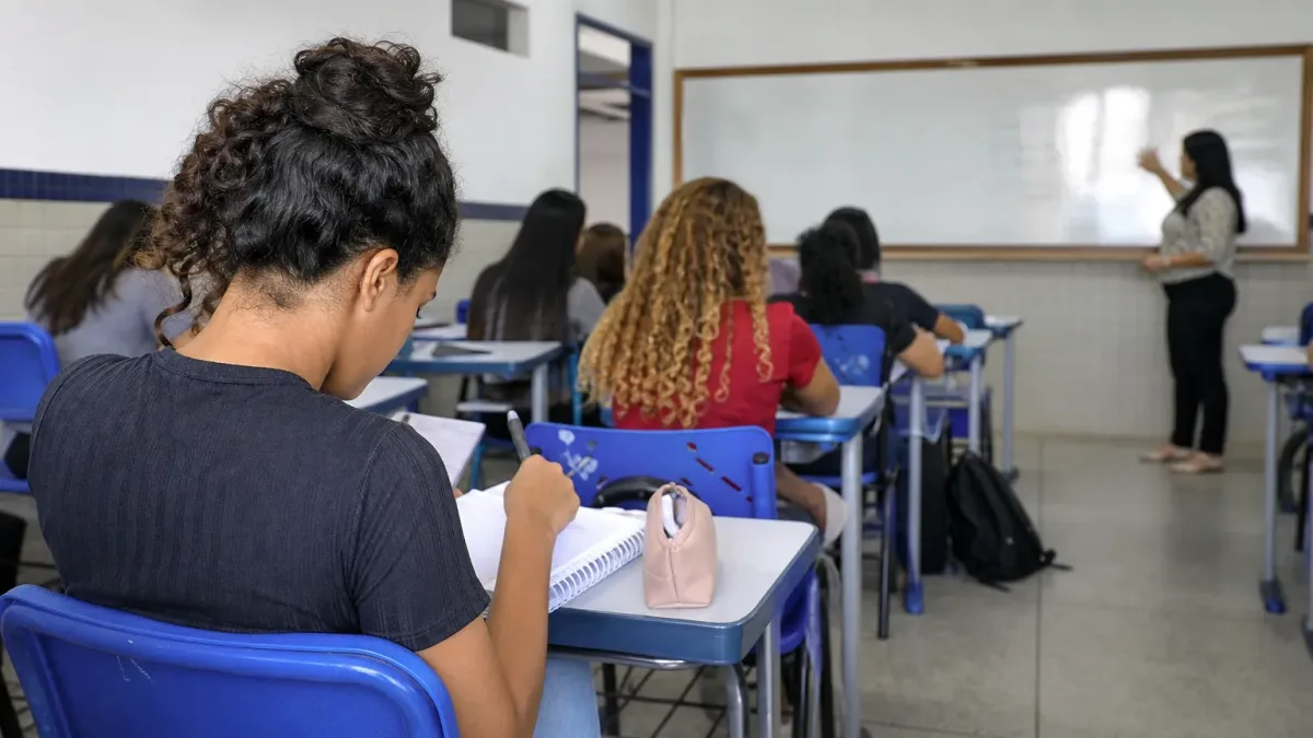 processo seletivo SEMEC Belém 100 vagas bolsa R$ 1,5 mil