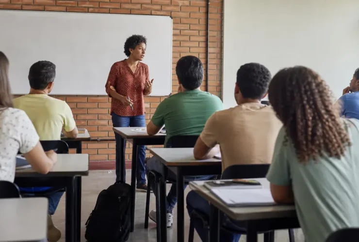 PROFLETRAS 2027 919 vagas gratuitas