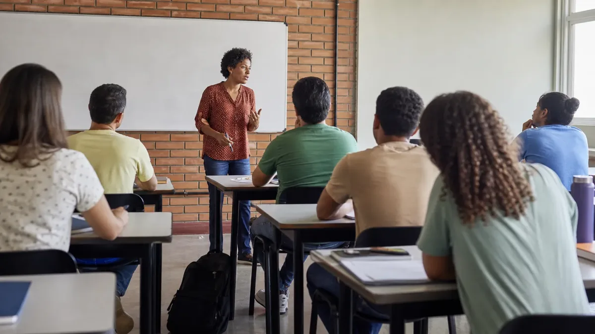 PROFLETRAS 2027 919 vagas gratuitas