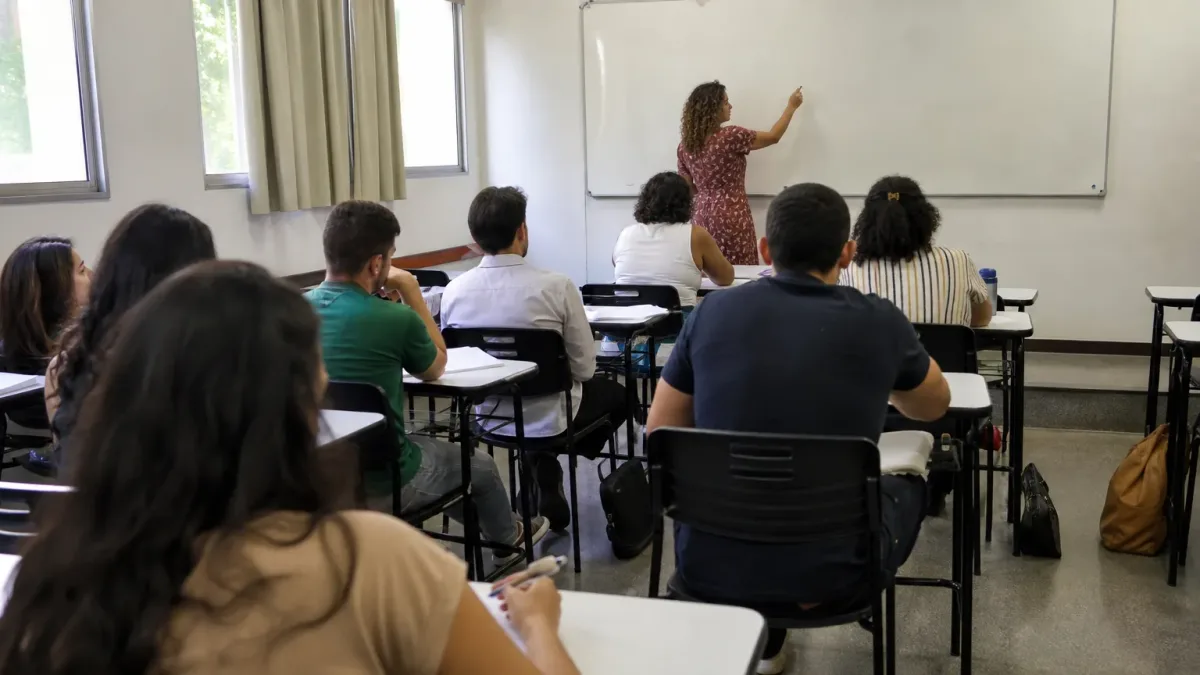 PROFLETRAS 2027 919 vagas gratuitas em Letras