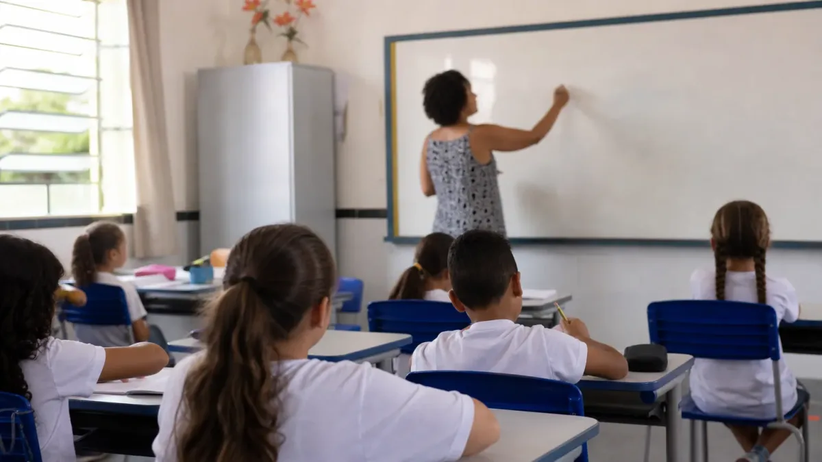 seleção São Roque professores R$ 29,27 por hora