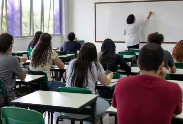 seletivo Prefeitura de Cajamar área educacional